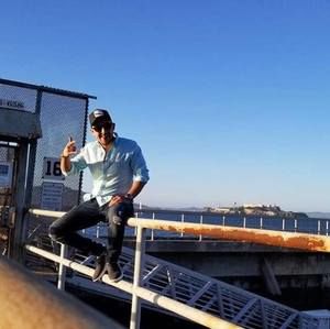 Meet your Posher, Juan camilo